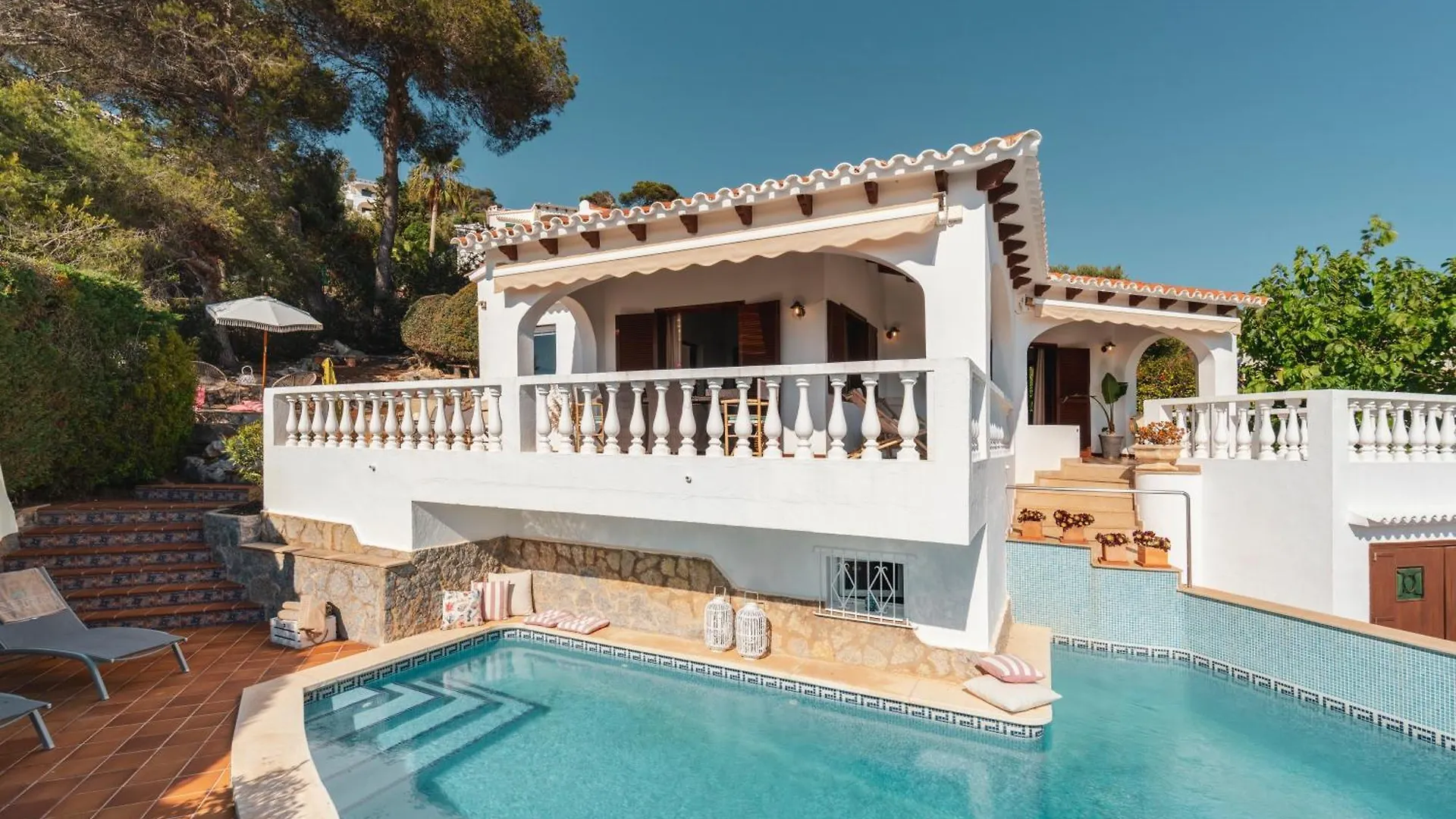 Villa Luciana - Radiante Casa Vecina Del Mar Cala En Porter