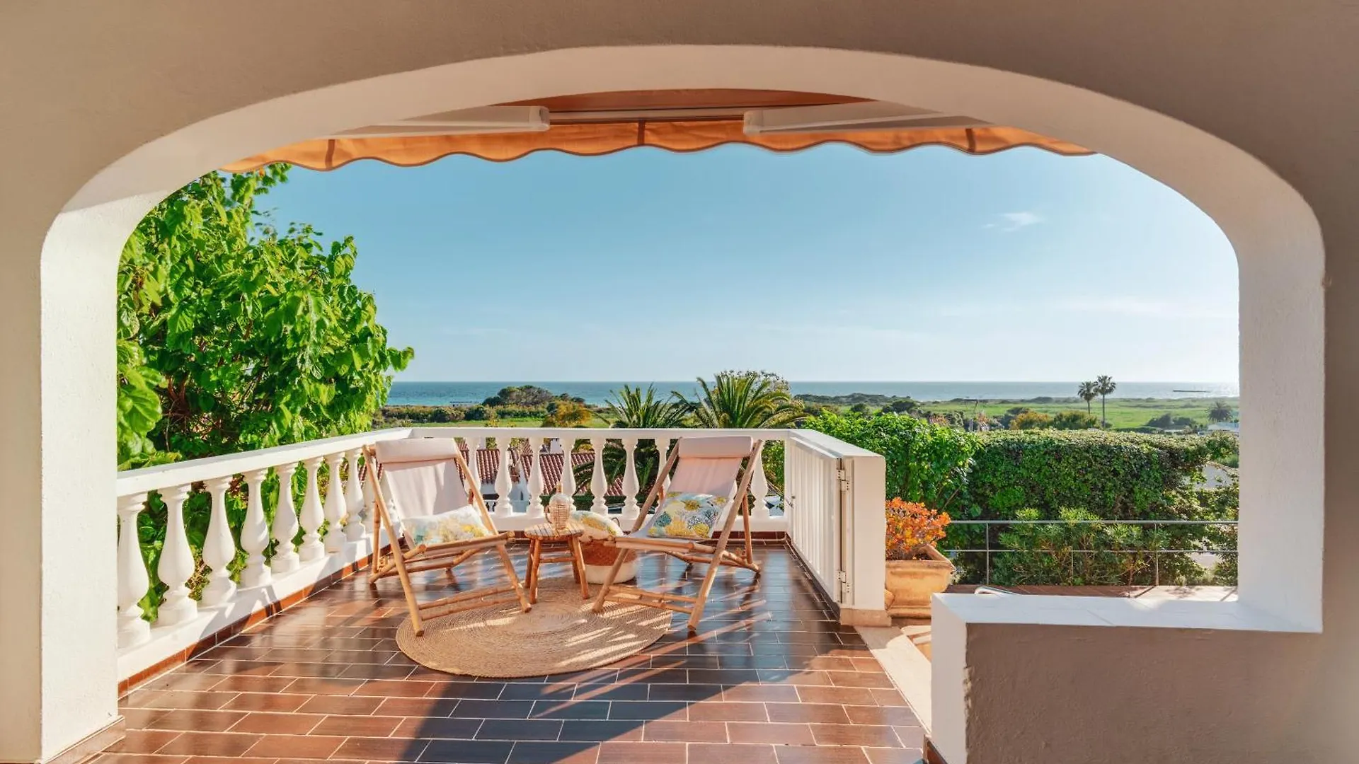 Villa Luciana - Radiante Casa Vecina Del Mar Cala En Porter